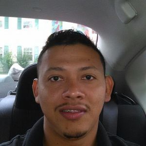 Meet your Posher, Carlos